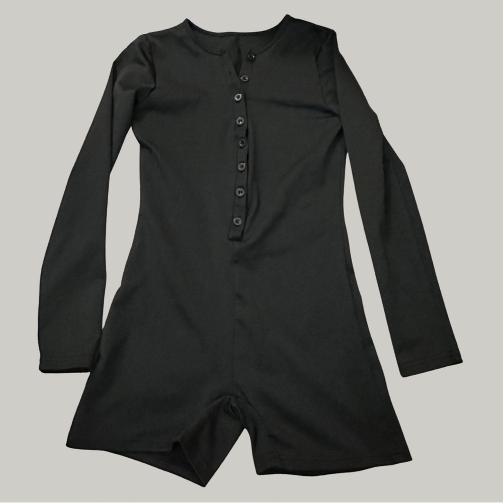 LIKE NEW Boohoo Playsuit Onesie